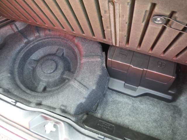 TOYOTA ESQUIRE HYBRID 2016 Image 31