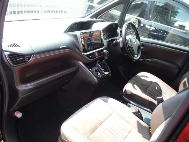 TOYOTA ESQUIRE 2017 Image 31