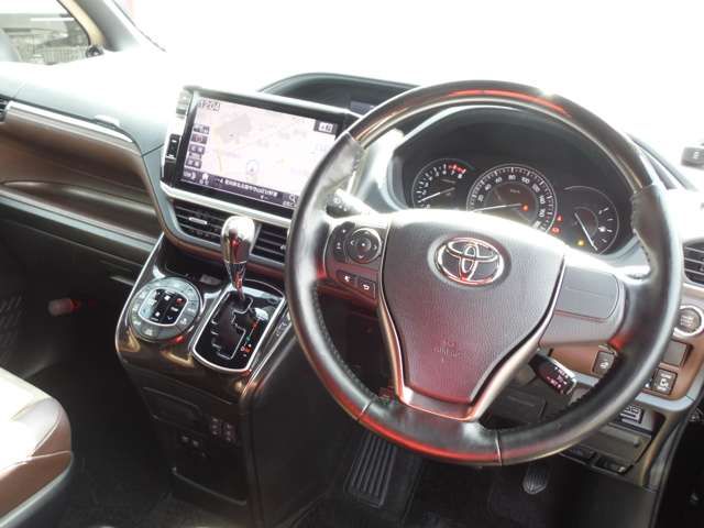 TOYOTA ESQUIRE 2017 Image 31