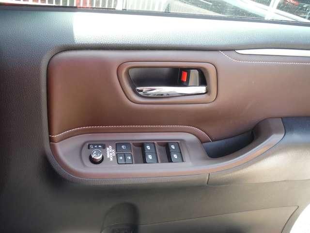 TOYOTA ESQUIRE 4WD 2016 Image 31