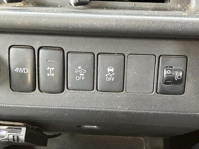 DAIHATSU HIJET TRUCK 4WD 2020 Image 31