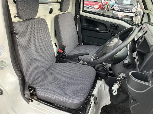 DAIHATSU HIJET TRUCK 4WD 2020 Image 31