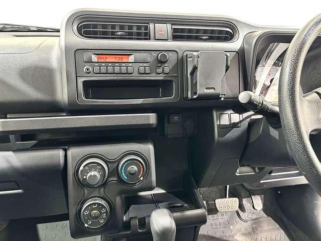 MAZDA FAMILIA VAN 2WD 2019 Image 31