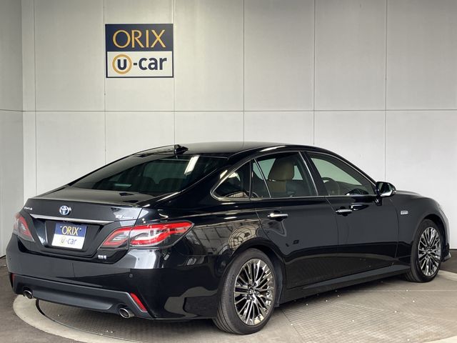 TOYOTA CROWN SEDAN HYBRID 2022 Image 31