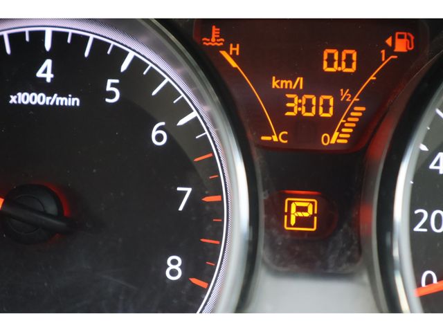 NISSAN NOTE 4WD 2014 Image 31