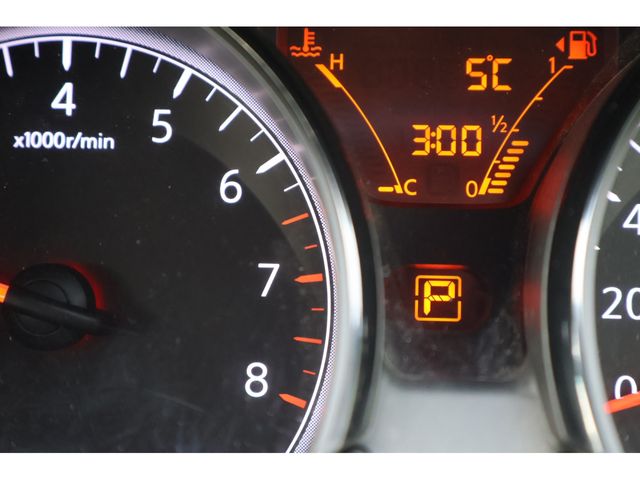 NISSAN NOTE 4WD 2014 Image 31