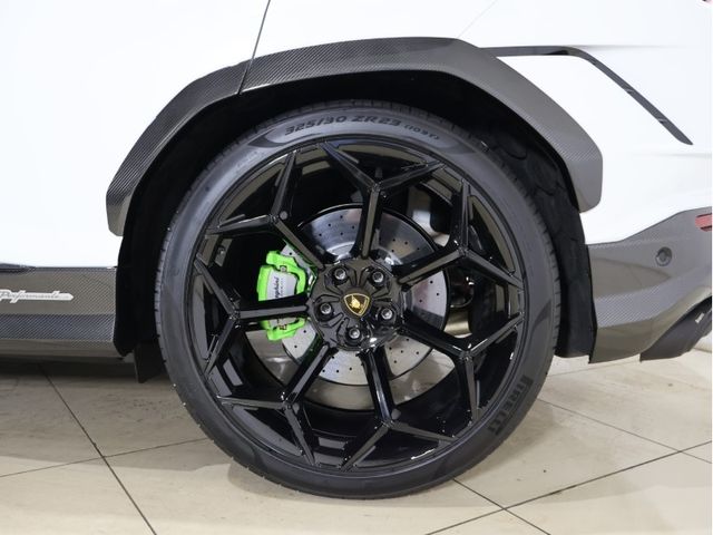 LAMBORGHINI URUS 2024 Image 31