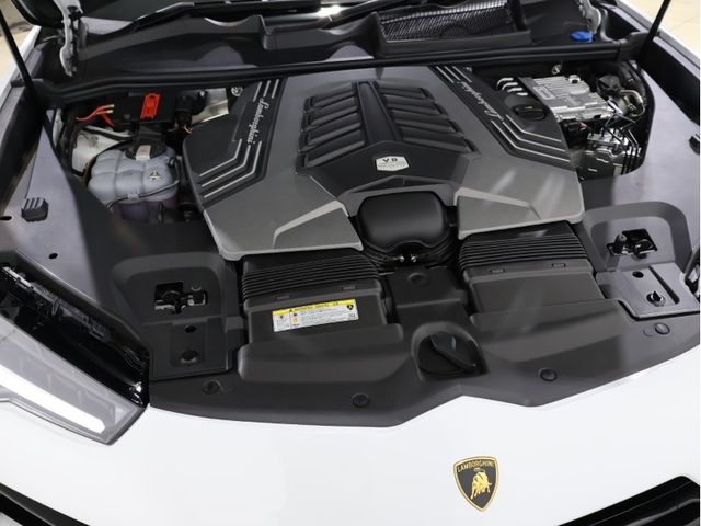 LAMBORGHINI URUS 2024 Image 31