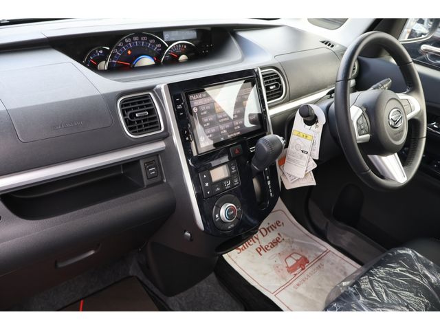 DAIHATSU TANTO CUSTOM 4WD 2017 Image 31