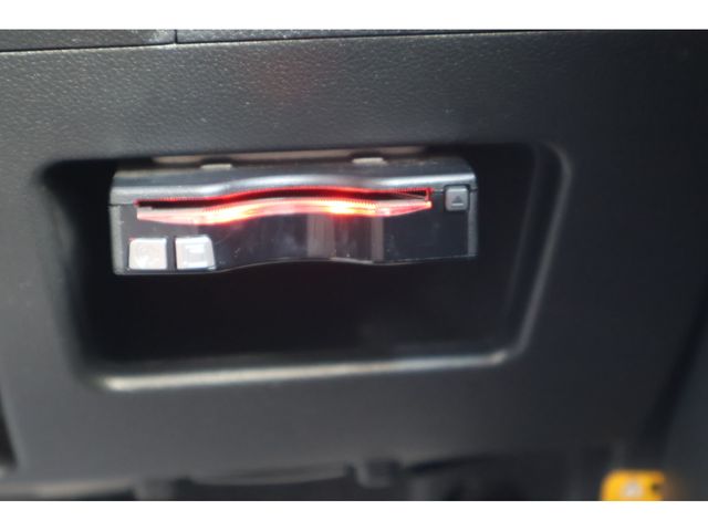 DAIHATSU TANTO CUSTOM 4WD 2017 Image 31