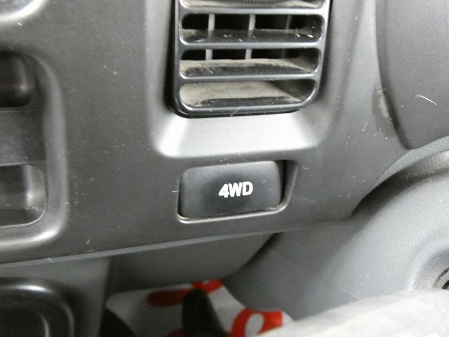 TOYOTA PIXIS TRUCK 4WD 2014 Image 31