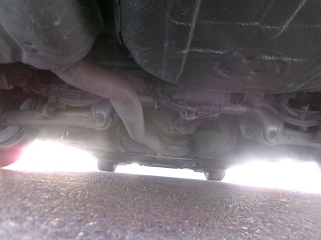 BMW 5SERIES SEDAN 2010 Image 31