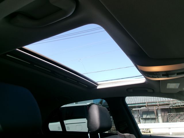 MERCEDES BENZ E CLAS 2011 Image 31