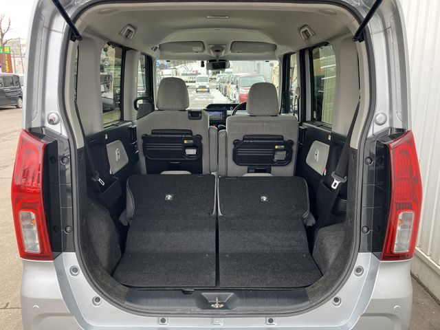 DAIHATSU TANTO 4WD 2021 Image 31