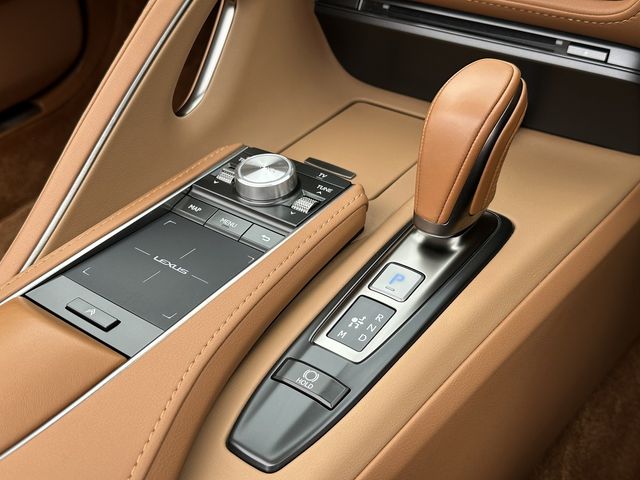 TOYOTA LEXUS LC500 CONVERTI 2022 Image 31