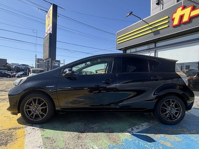 TOYOTA AQUA 2014 Image 31