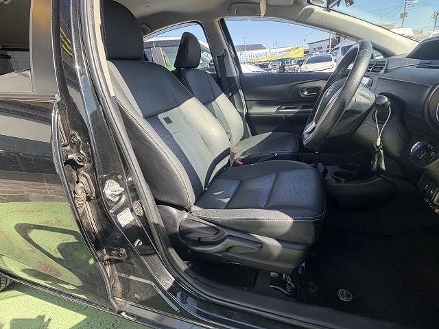 TOYOTA AQUA 2014 Image 31