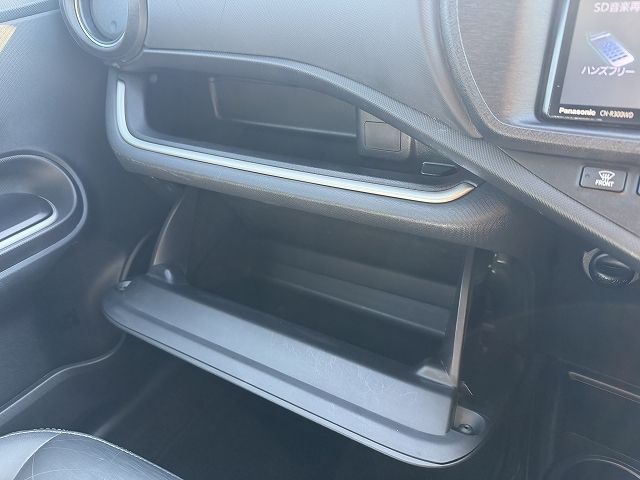 TOYOTA AQUA 2014 Image 31