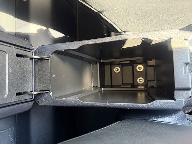 TOYOTA AQUA 2014 Image 31