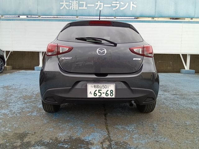 MAZDA DEMIO 2016 Image 31
