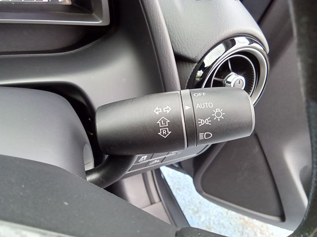 MAZDA DEMIO 2016 Image 31