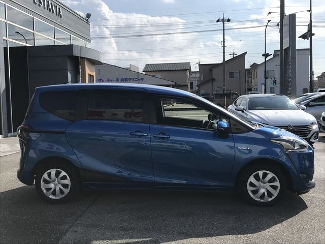 TOYOTA SIENTA HYBRID 2018 Image 31