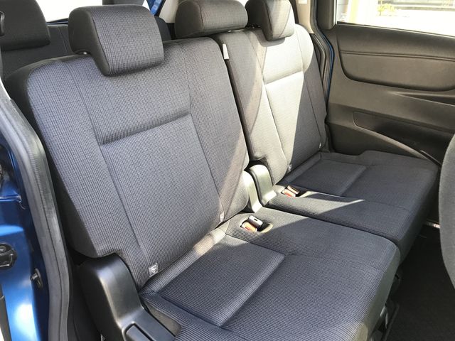 TOYOTA SIENTA HYBRID 2018 Image 31