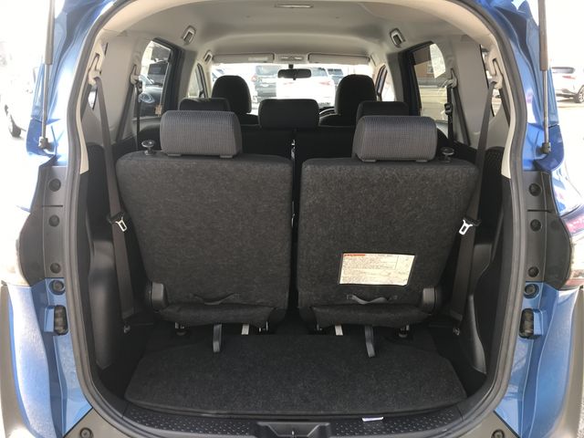 TOYOTA SIENTA HYBRID 2018 Image 31