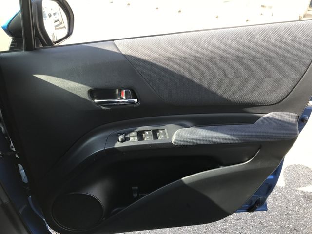 TOYOTA SIENTA HYBRID 2018 Image 31