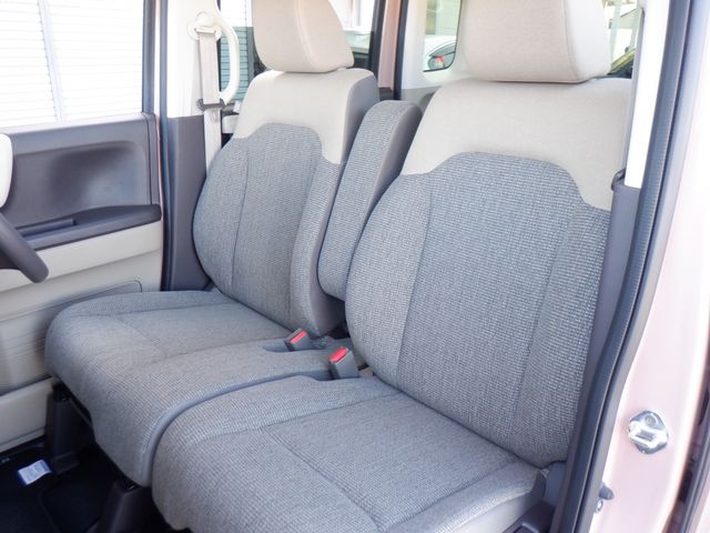 HONDA N BOX 2019 Image 31