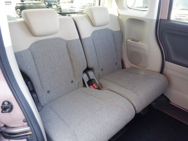 HONDA N BOX 2019 Image 31