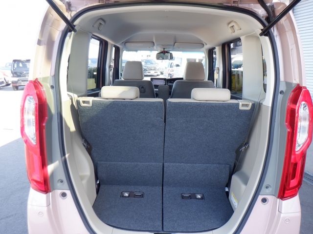 HONDA N BOX 2019 Image 31