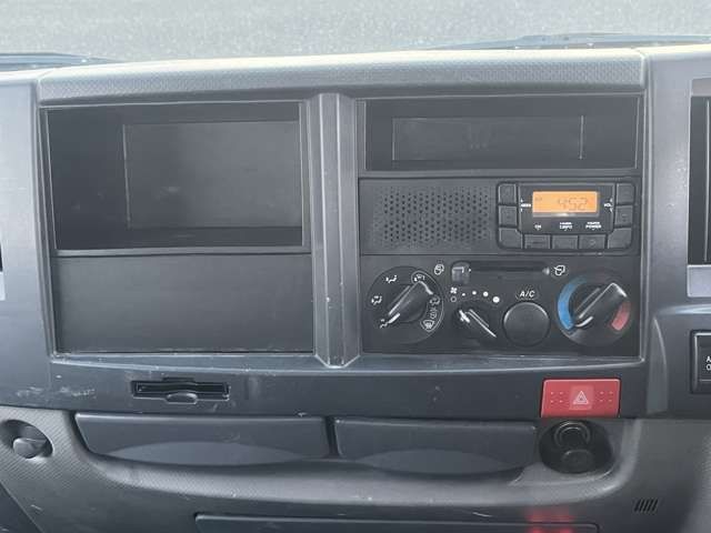 ISUZU ELF 2017 Image 31