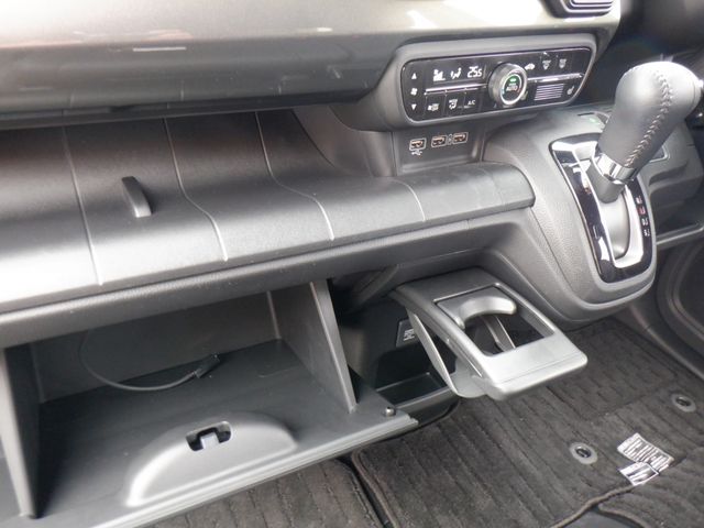 HONDA N-WGN CUSTOM 2024 Image 31