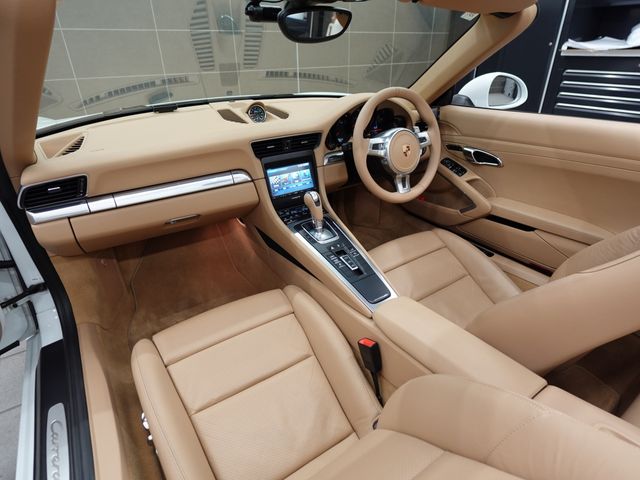 PORSCHE 911 OPEN 2014 Image 31