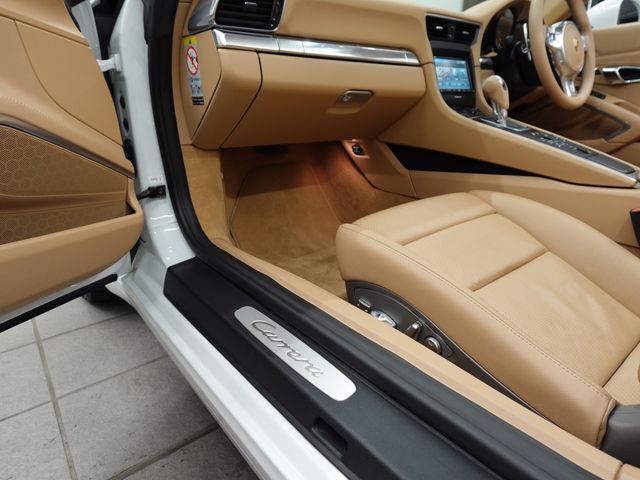 PORSCHE 911 OPEN 2014 Image 31