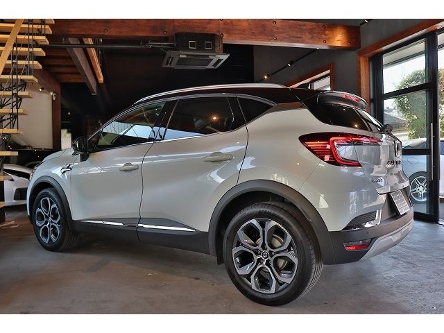 RENAULT CAPTUR 2023 Image 31