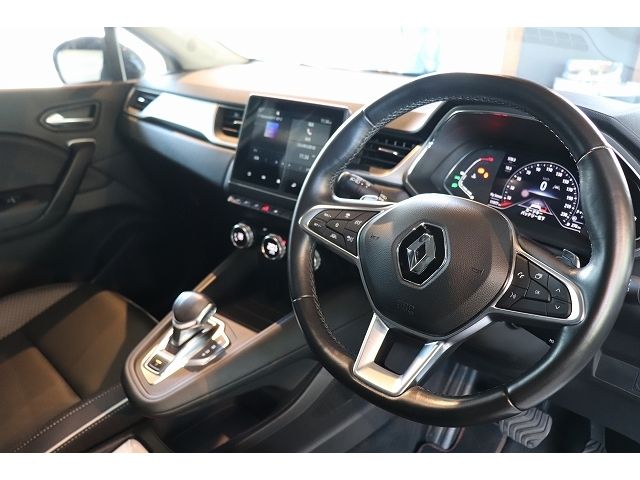 RENAULT CAPTUR 2023 Image 31