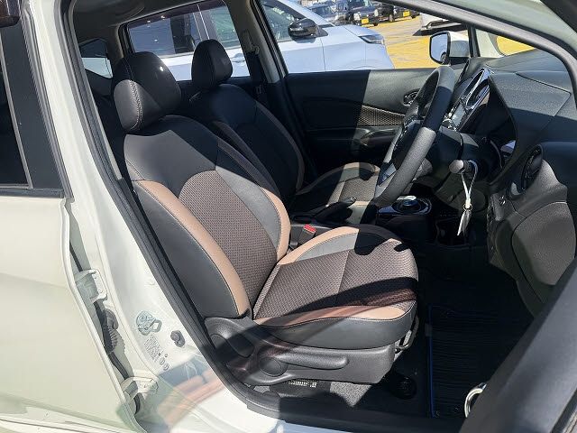 NISSAN NOTE 2017 Image 31