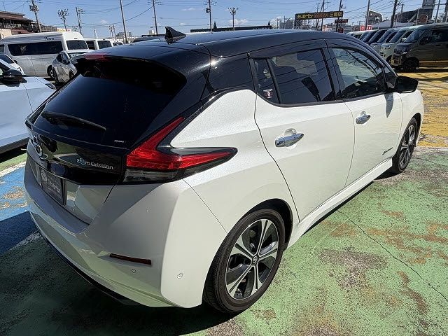 NISSAN LEAF 2017 Image 31