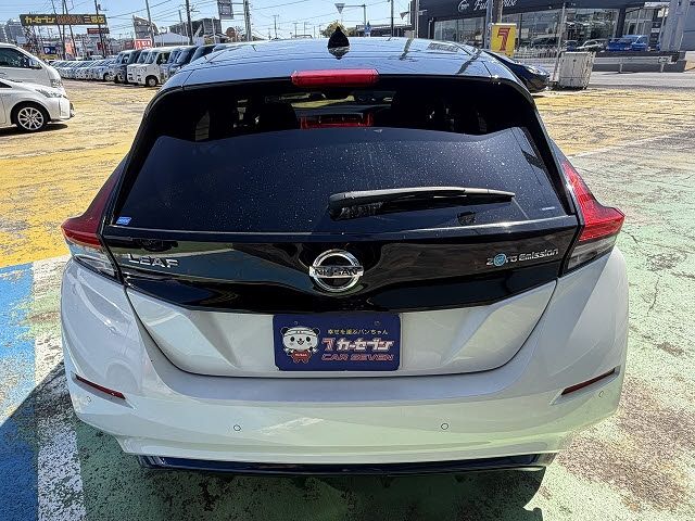 NISSAN LEAF 2017 Image 31