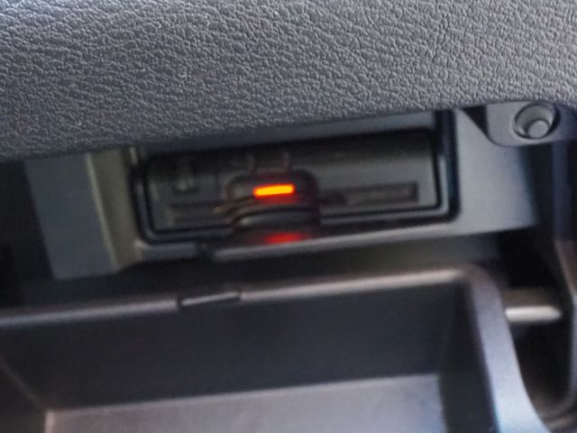 NISSAN SERENA  S-HYBRID 2017 Image 31