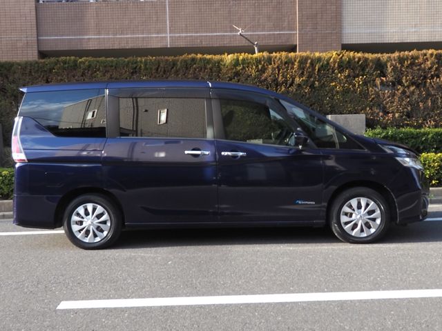 NISSAN SERENA  S-HYBRID 2017 Image 31
