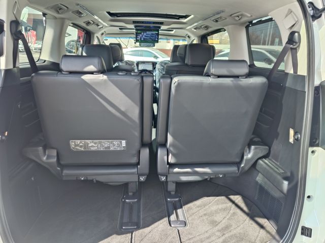 TOYOTA ALPHARD 2019 Image 31