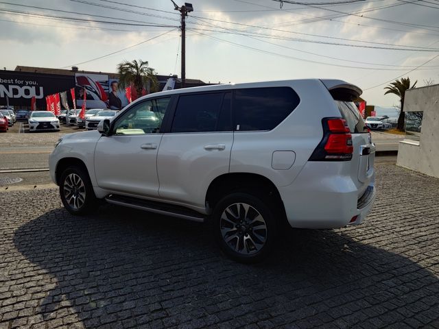 TOYOTA LANDCRUISER PRADO 2024 Image 31