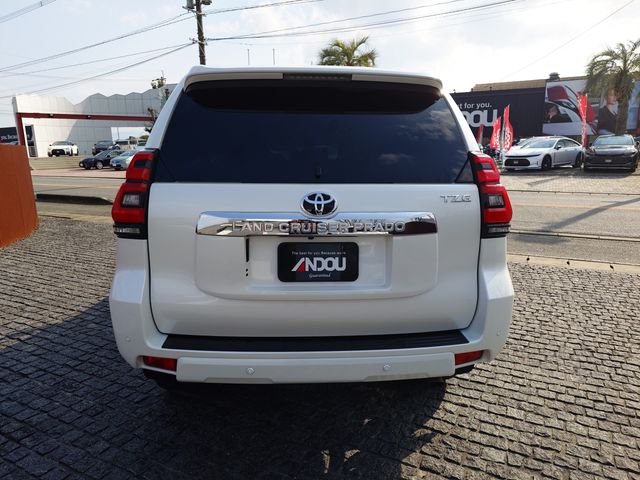 TOYOTA LANDCRUISER PRADO 2024 Image 31