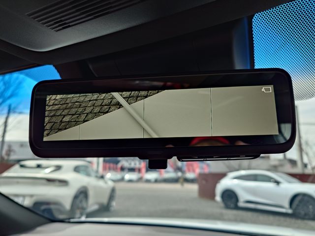 TOYOTA LEXUS ES300H 2019 Image 31