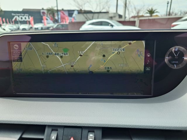 TOYOTA LEXUS ES300H 2019 Image 31