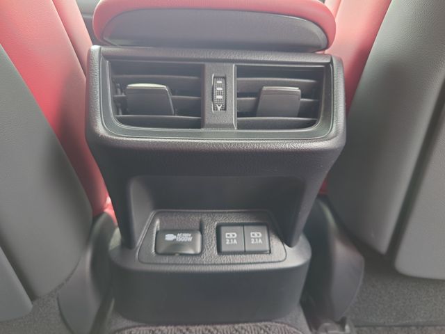 TOYOTA LEXUS ES300H 2019 Image 31