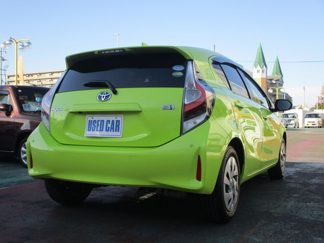 TOYOTA AQUA 2020 Image 31